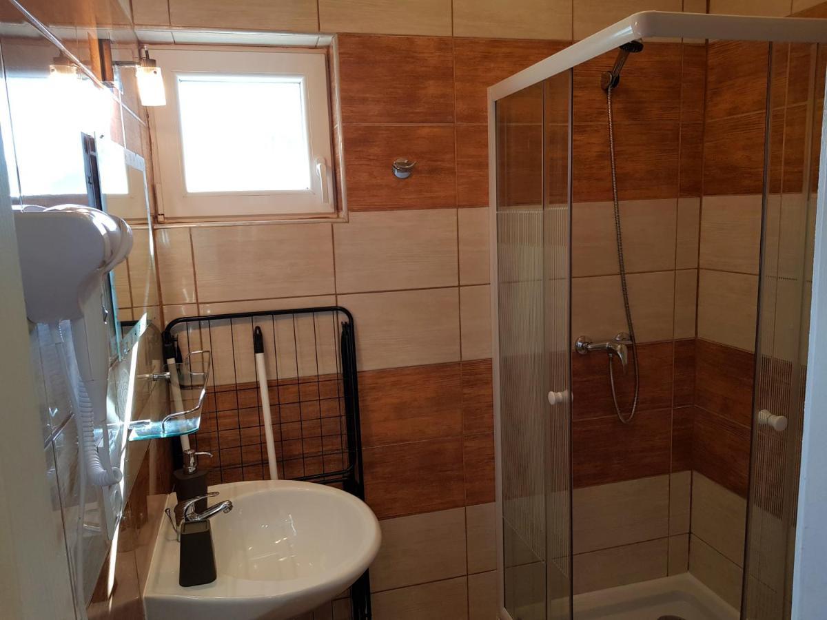 Napsugar Villa B Шіофок Екстер'єр фото